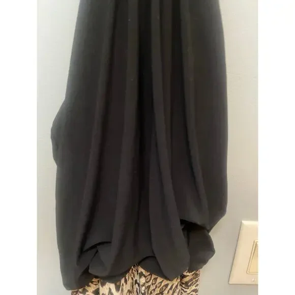 Prelude women’s black and print romper size medium - Picture 4 of 9